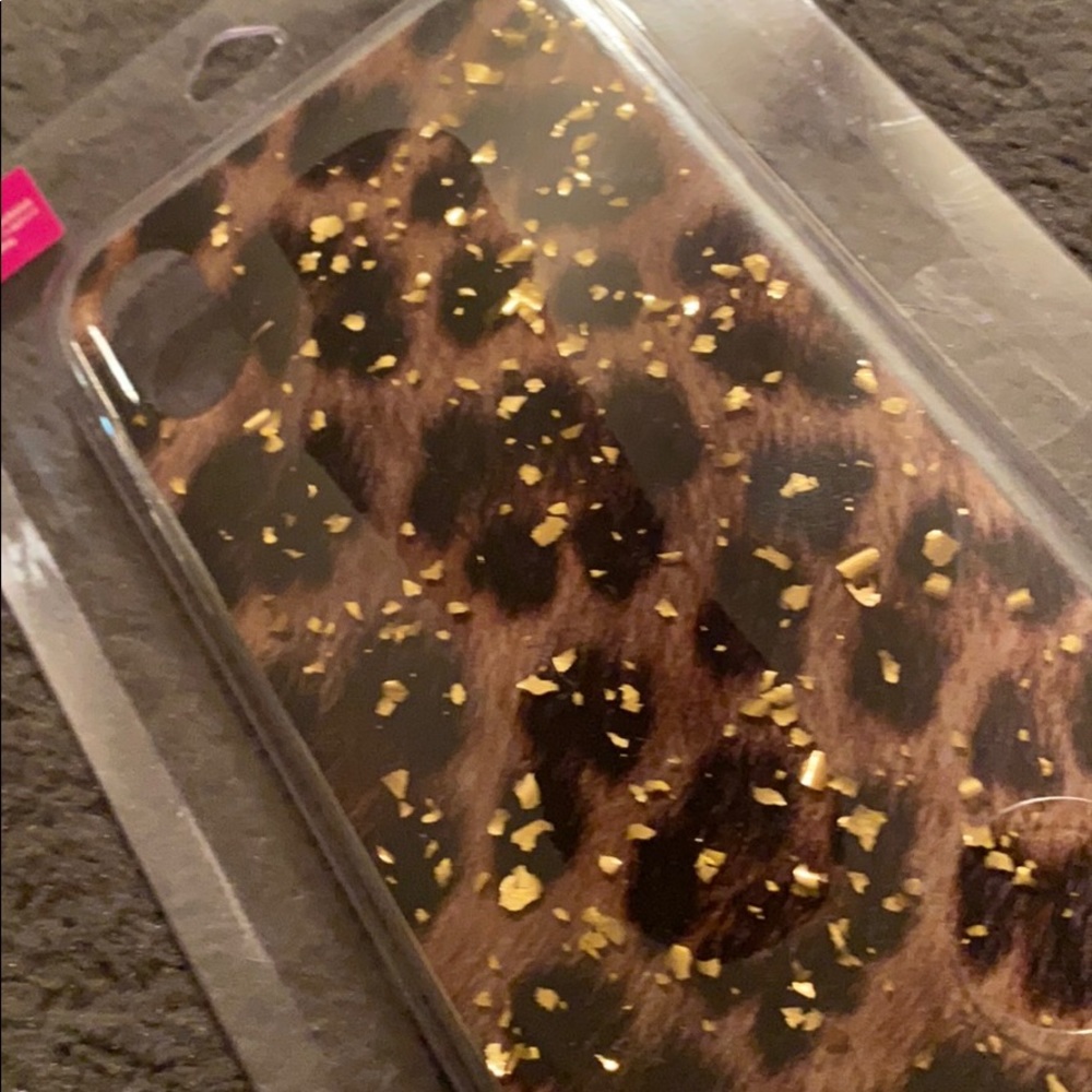 3 phone cases, 3 holders